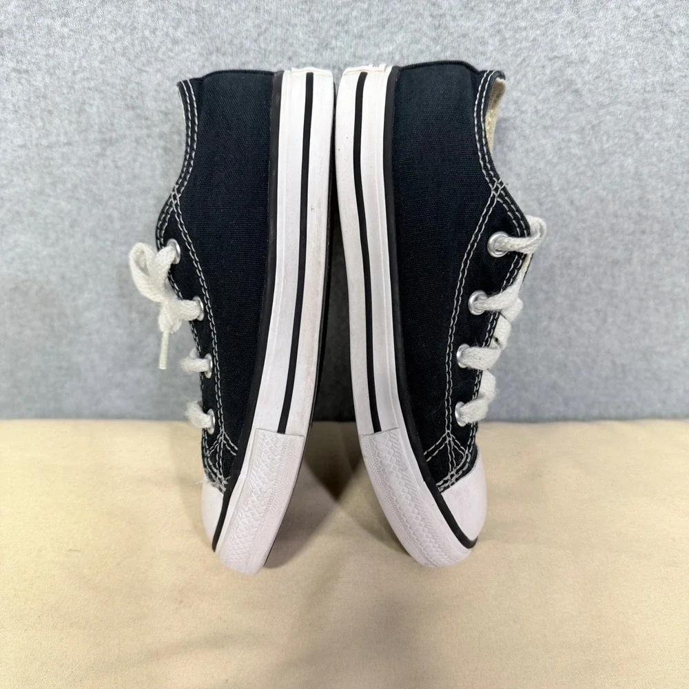 Converse Chuck Taylor All Star Black Low Top Sneakers toddler Size 9